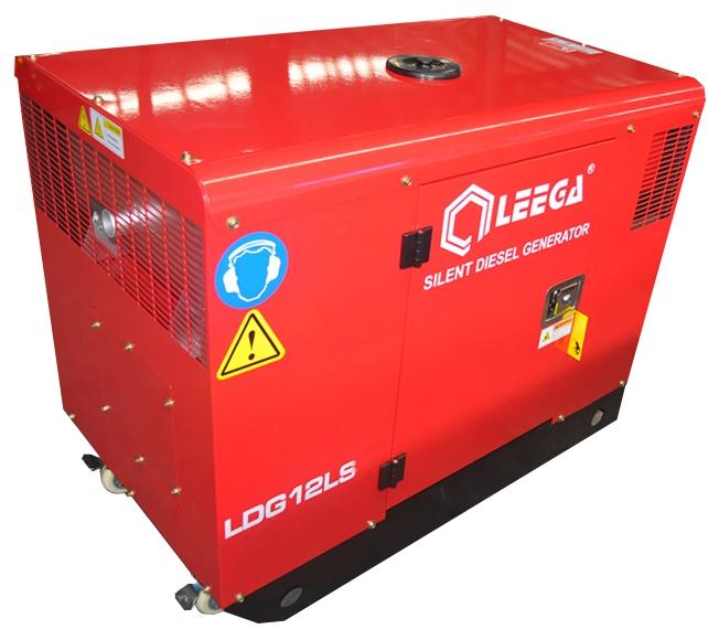 Дизельный генератор Амперос LDG 12LS в шумозащитном кожухе с АВР