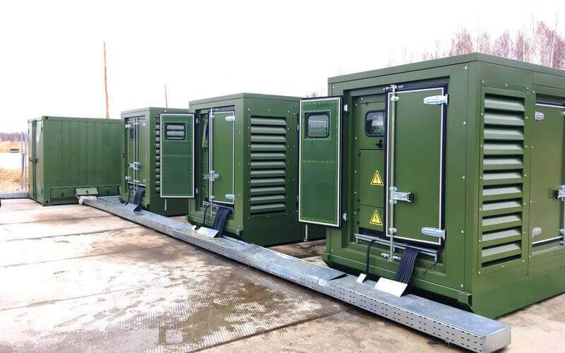 Штат высококвалифицированных технических специалистов в компании, регулярно проходящих обучение на заводах-изготовителях.